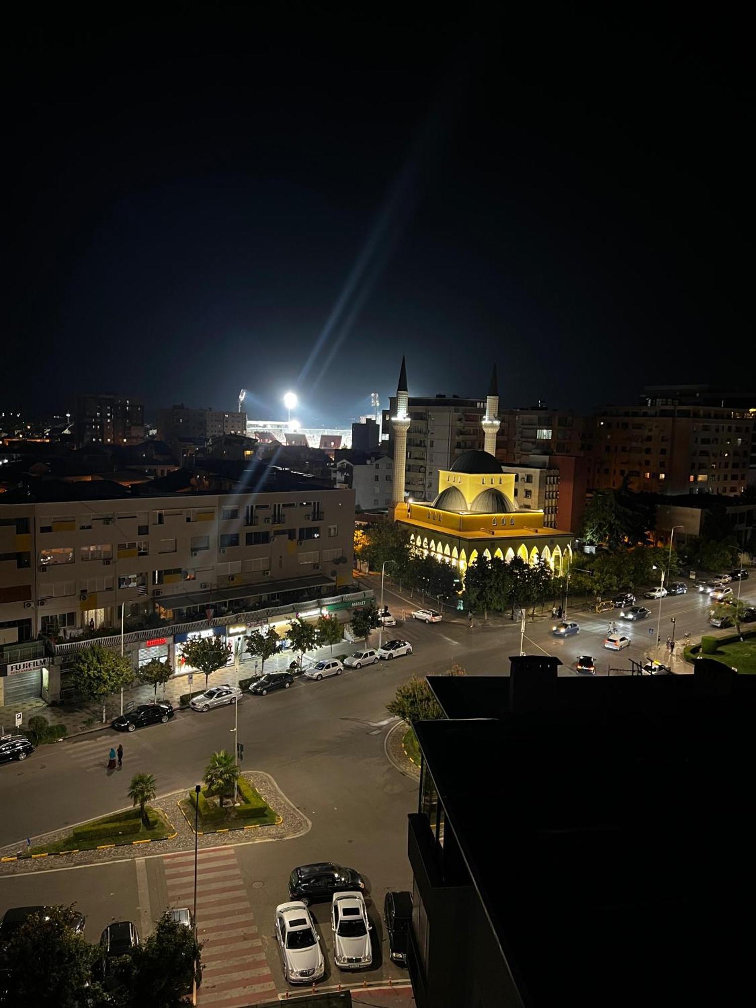 Amy'S Luxury Appartment Shkoder Exterior photo