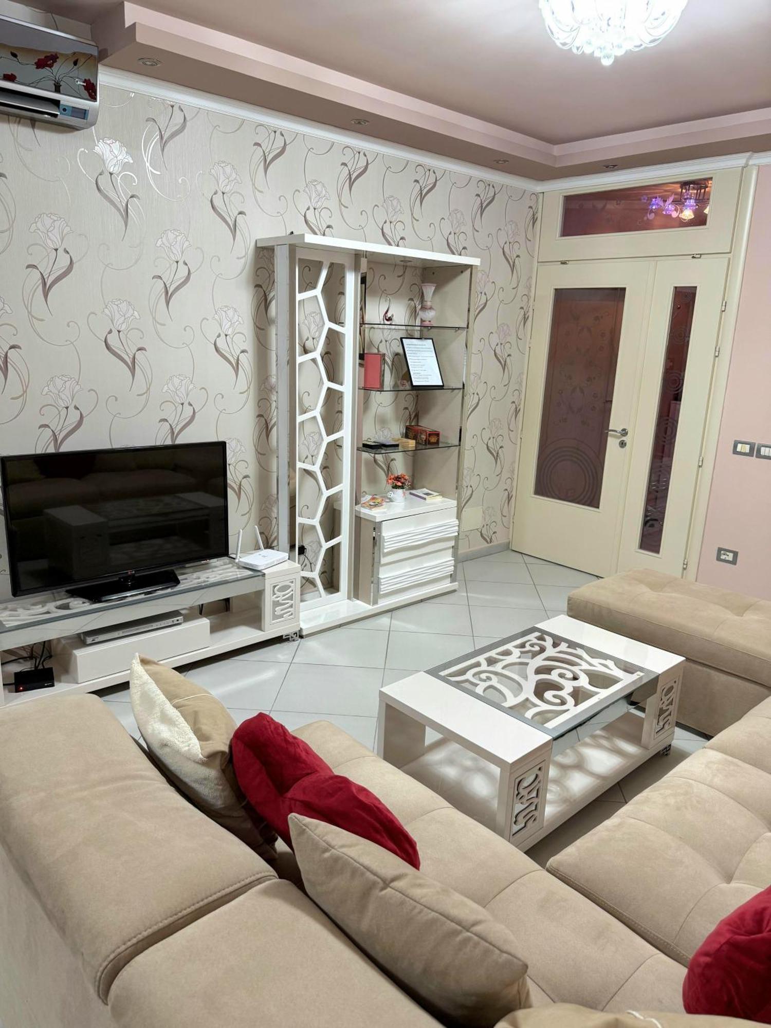 Amy'S Luxury Appartment Shkoder Exterior photo