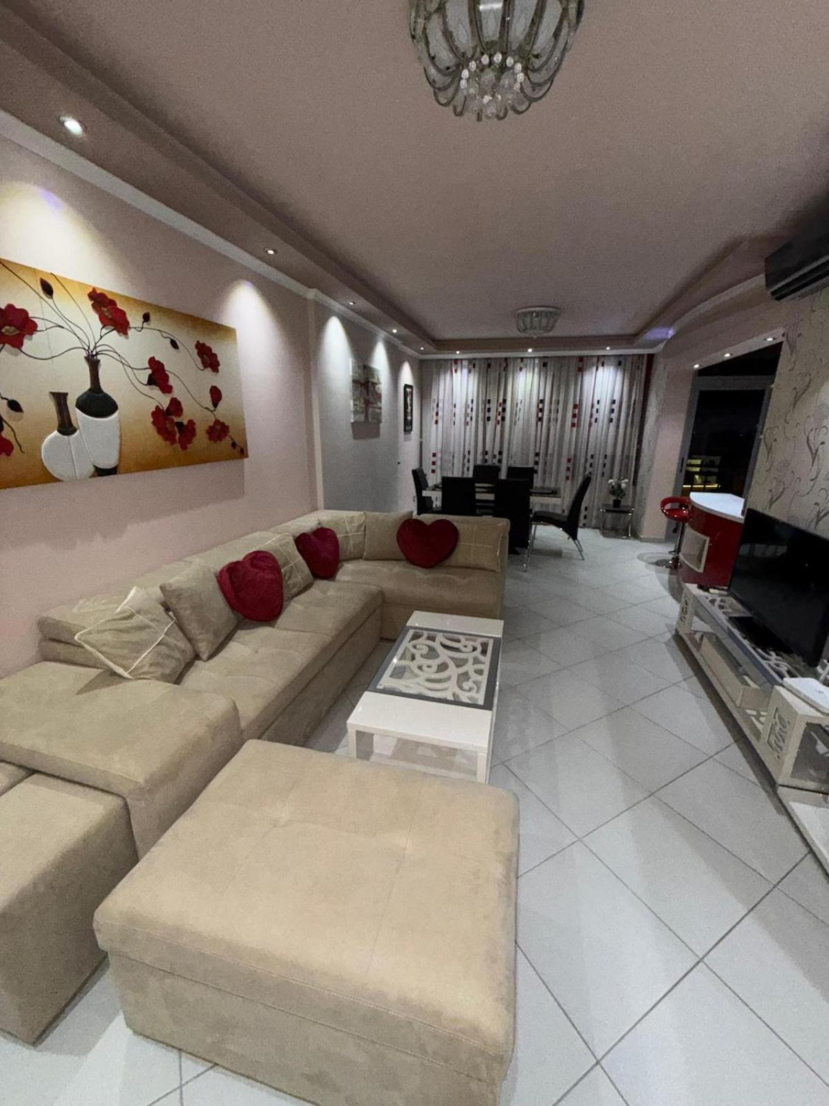 Amy'S Luxury Appartment Shkoder Exterior photo